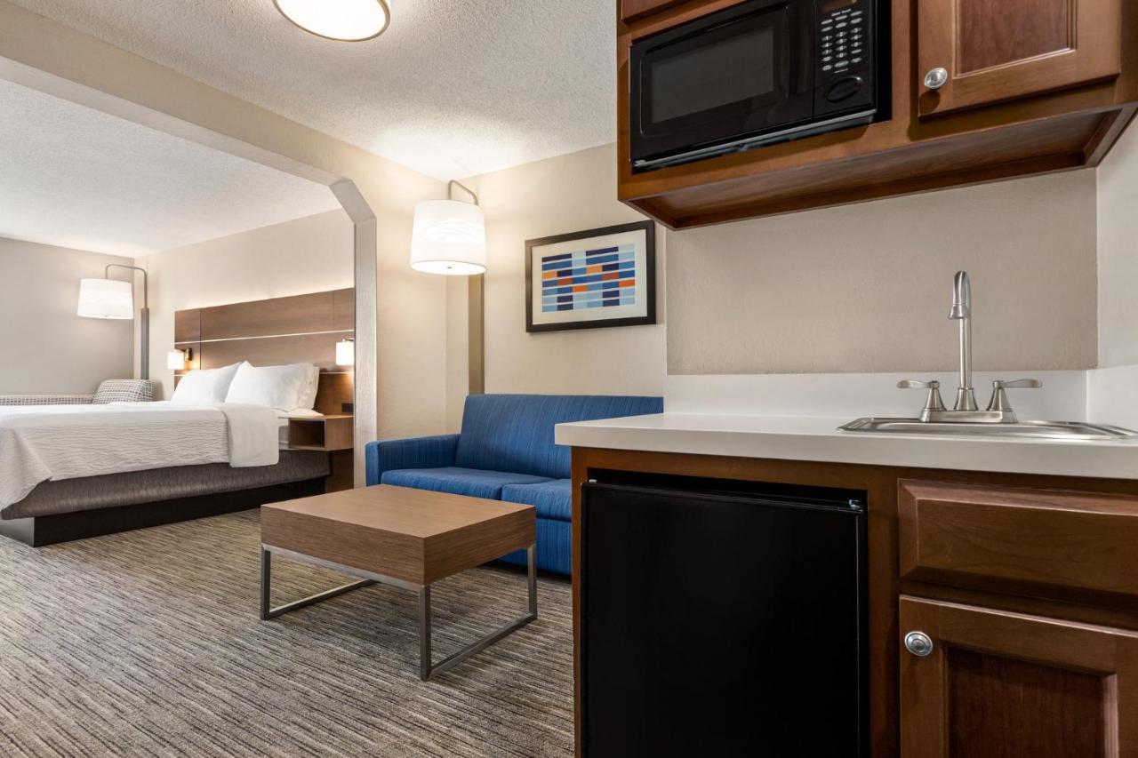 Holiday Inn Express Hotel & Suites Anniston/Oxford By Ihg Exterior photo
