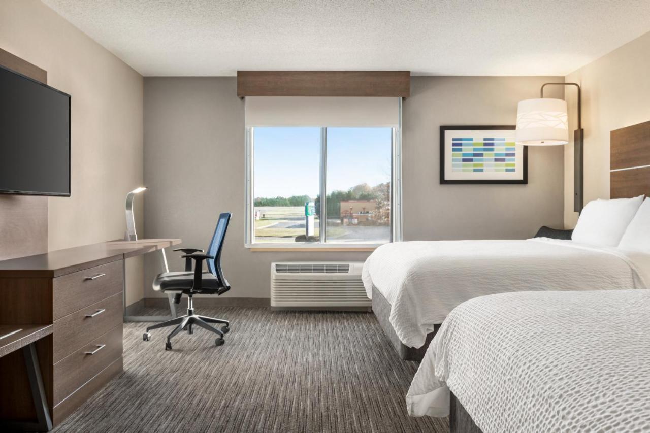 Holiday Inn Express Hotel & Suites Anniston/Oxford By Ihg Exterior photo