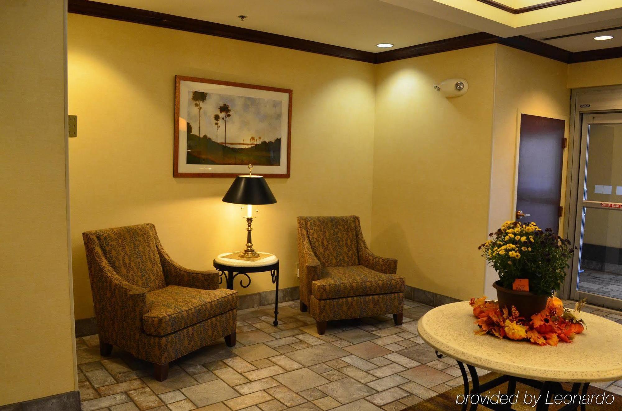 Holiday Inn Express Hotel & Suites Anniston/Oxford By Ihg Exterior photo