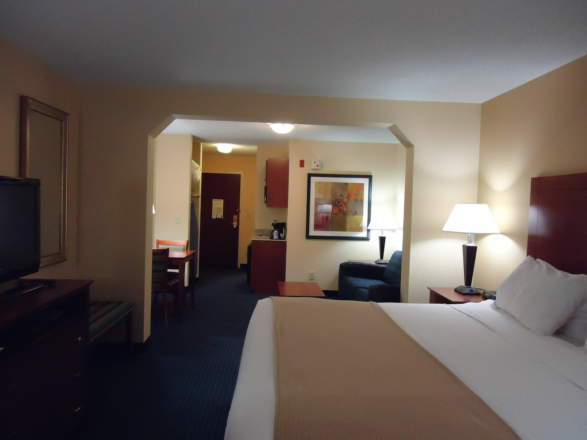 Holiday Inn Express Hotel & Suites Anniston/Oxford By Ihg Exterior photo